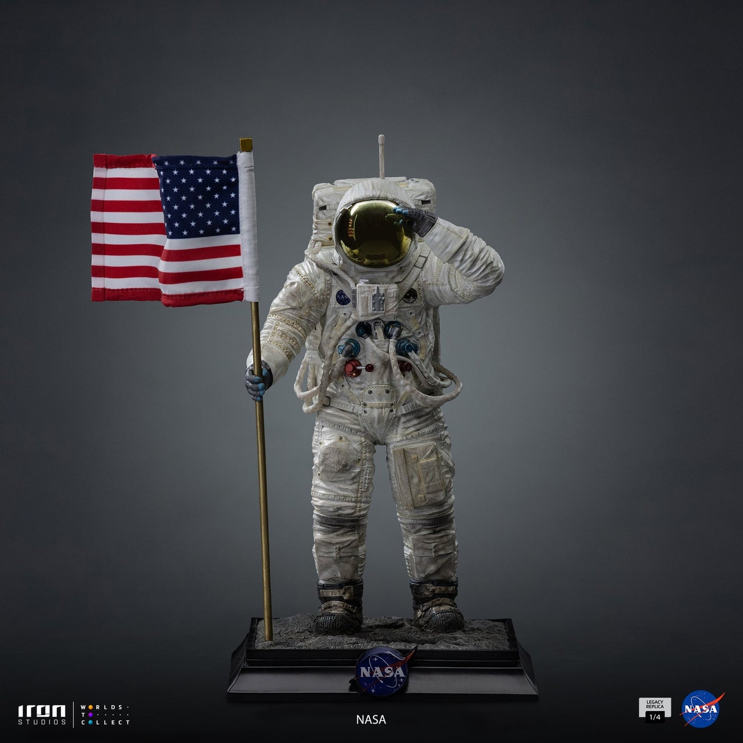 Statue Apollo 11 Astronaut - Nasa - Legacy Replica 1/4
