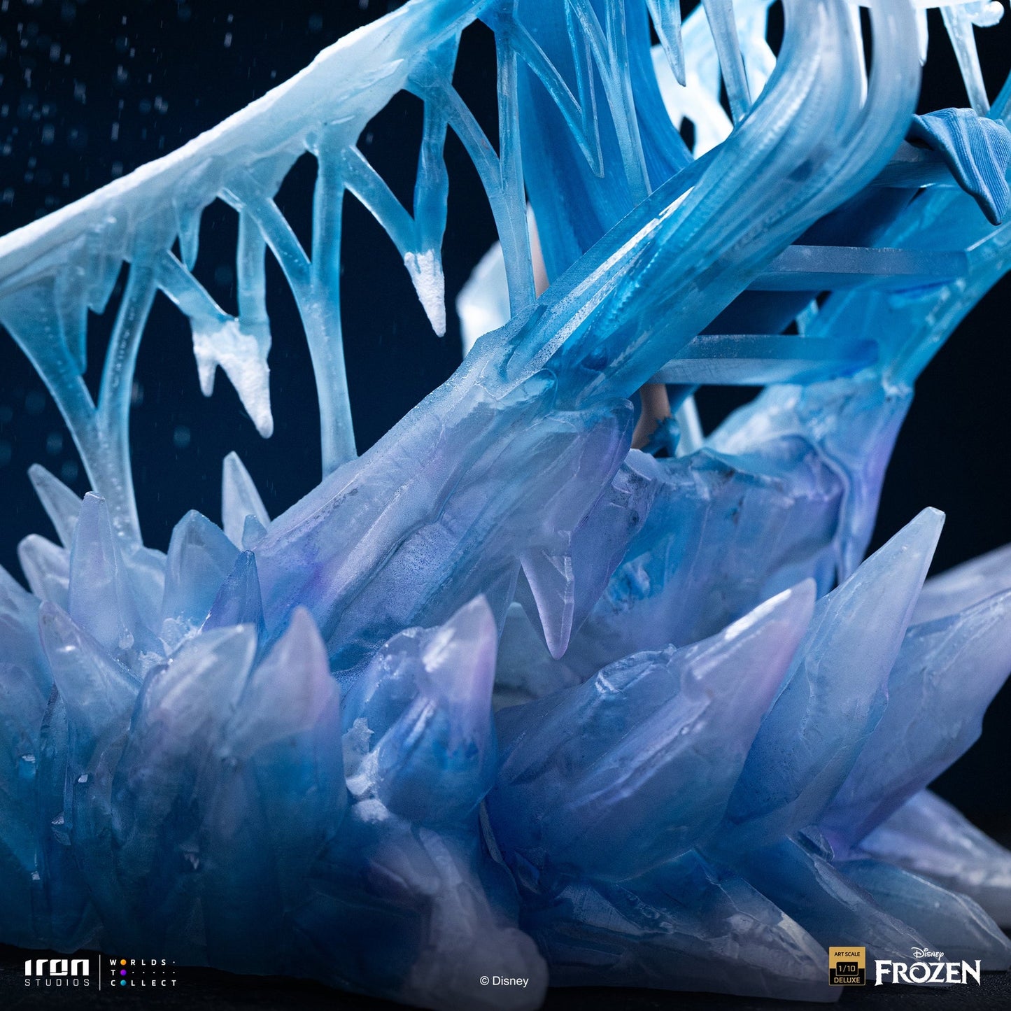 Statue Elsa Deluxe - Frozen - Art Scale 1/10