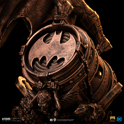 Batman Deluxe Statue (Bronze Version) - DC Comics - Art Scale 1/10