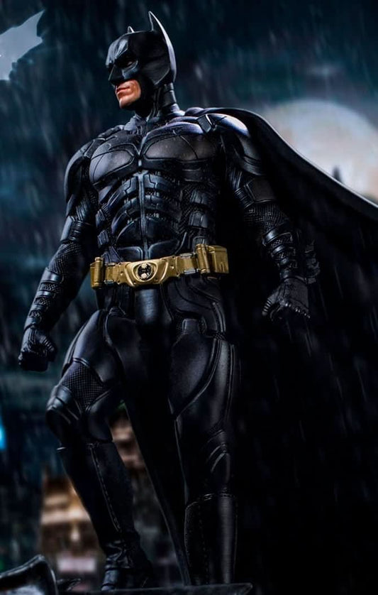 Statue Batman Deluxe – The Dark Knight – Art Scale 1/10 – DC Comics
