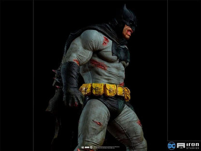 Statue Batman – The Dark Knight Returns – DC Comics – Diorama 1/6