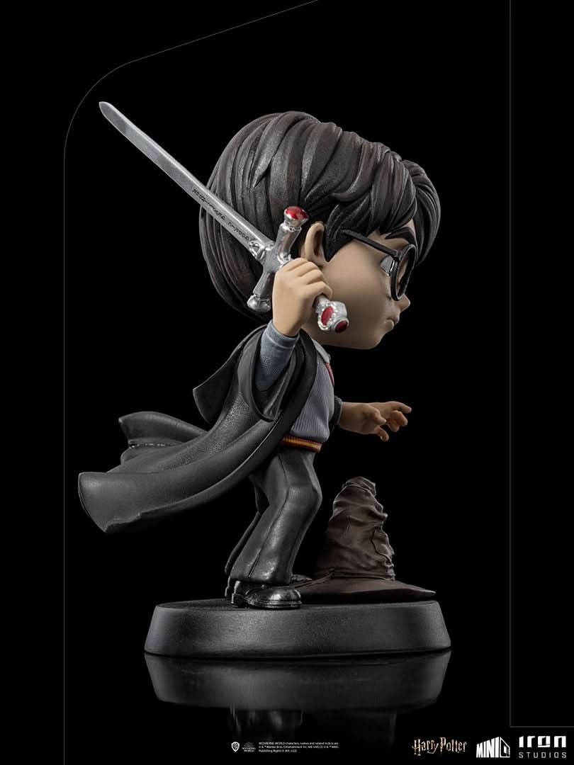 Figurine Harry Potter with Sword of Gryffindor - Harry Potter - Mini Co.