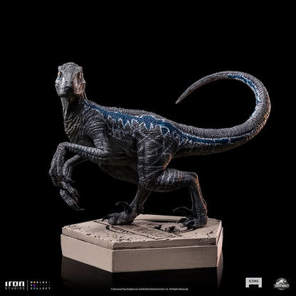 Statue Velociraptor Blue B - Jurassic World - Icons
