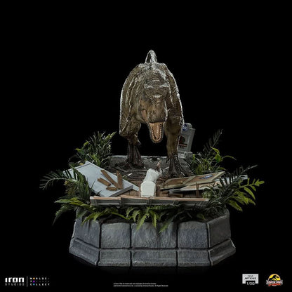 Statue T-Rex Attack Donald Gennaro - Jurassic Park - Demi Scale 1/20