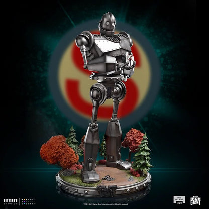 Statue Iron Giant and Hogarth Hughes - The Iron Giant - Demi Scale 1/20 - Alien