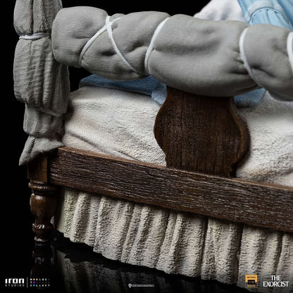 Statue Possessed Regan Mcneil - The Exorcist - Art Scale 1/10