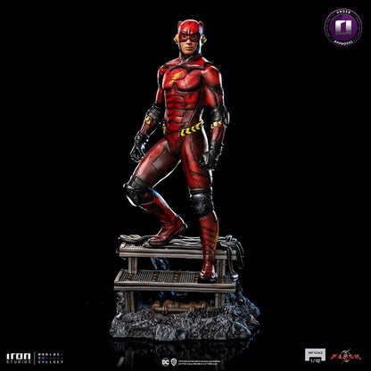 Statue Flash Alternate Version - The Flash Movie - Art Scale 1/10 - DC Comics