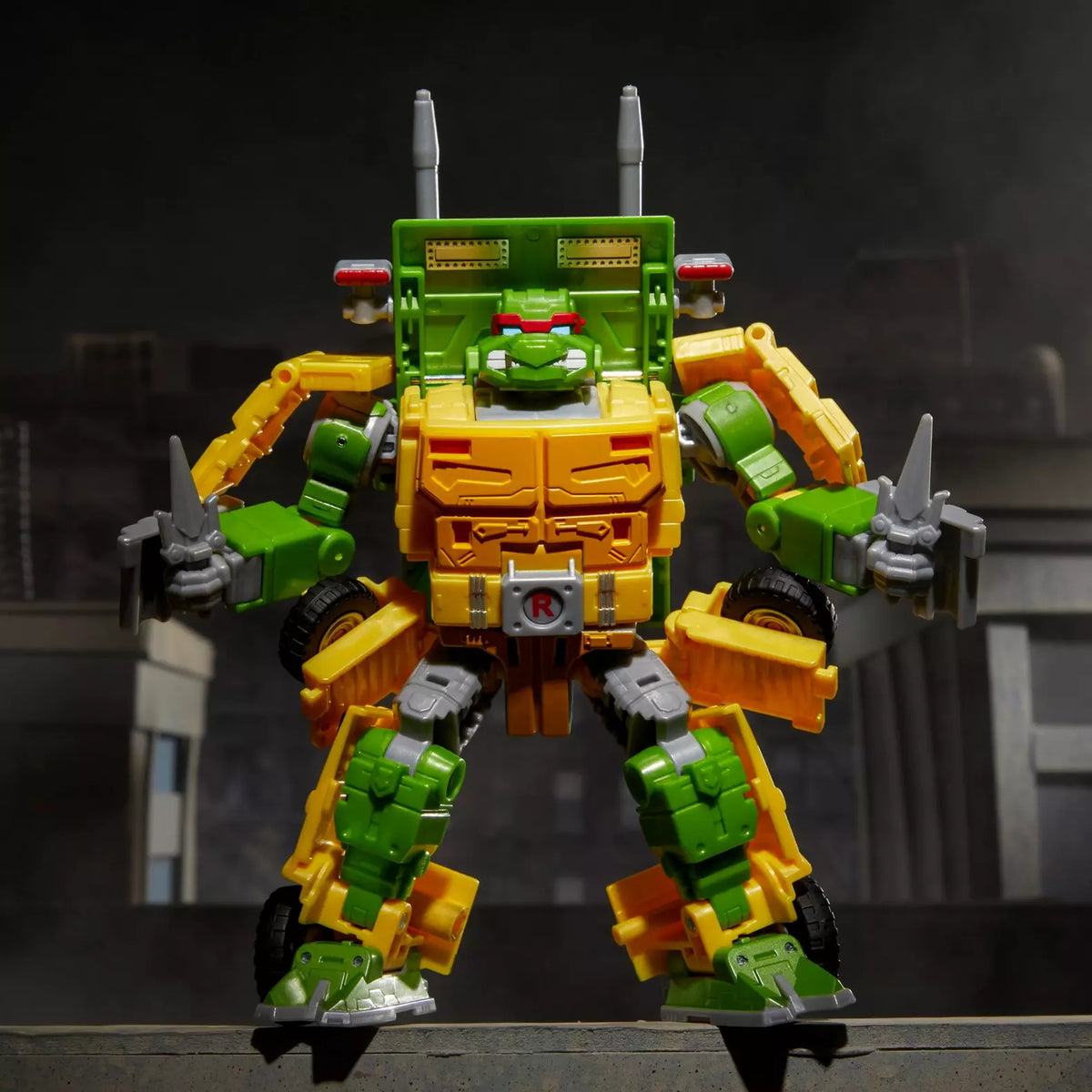 Figurine Transformers Collaborative Teenage Mutant Ninja Turtles x Transformers Party Wallop – visuel principal