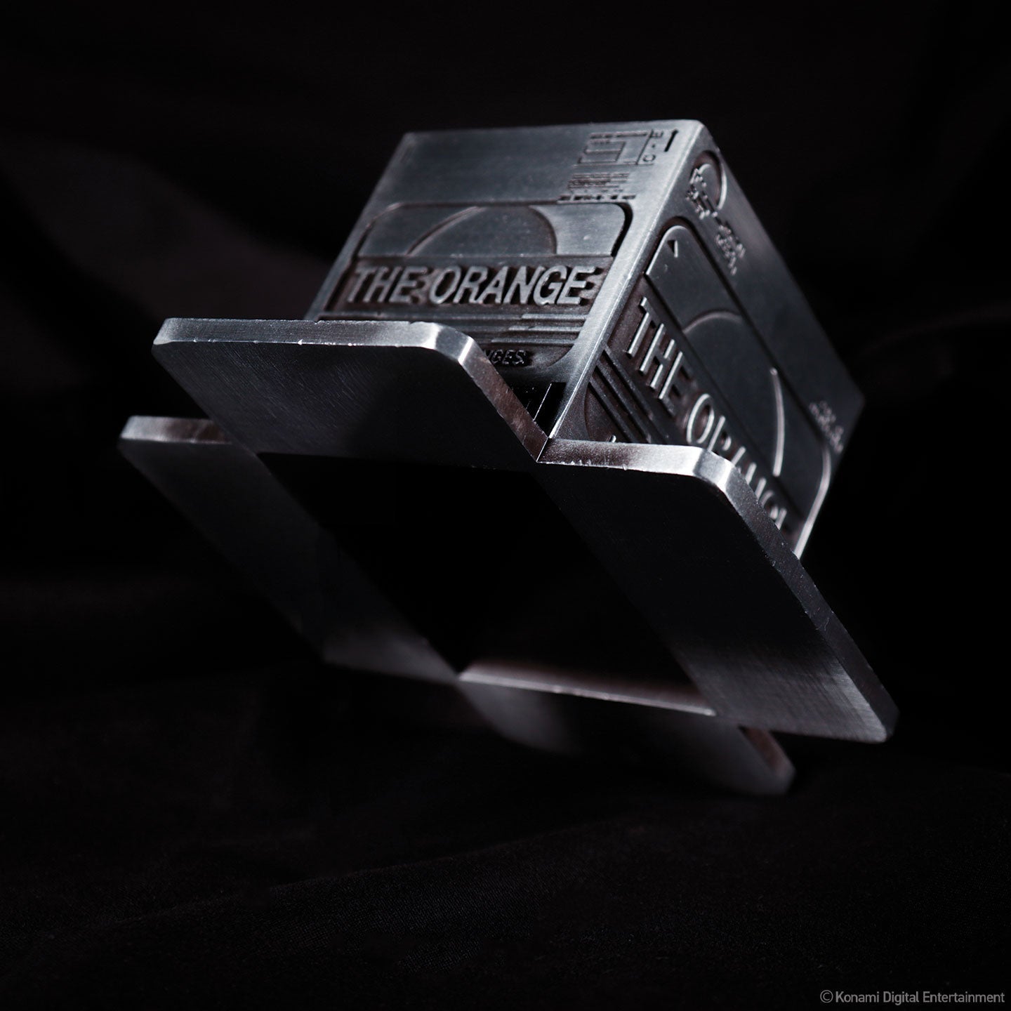 Réplique collector Metal Gear Solid - 2 Cardboard Box