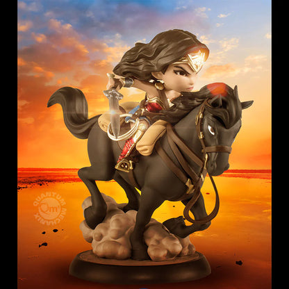 Wonder Woman Q-Fig Max