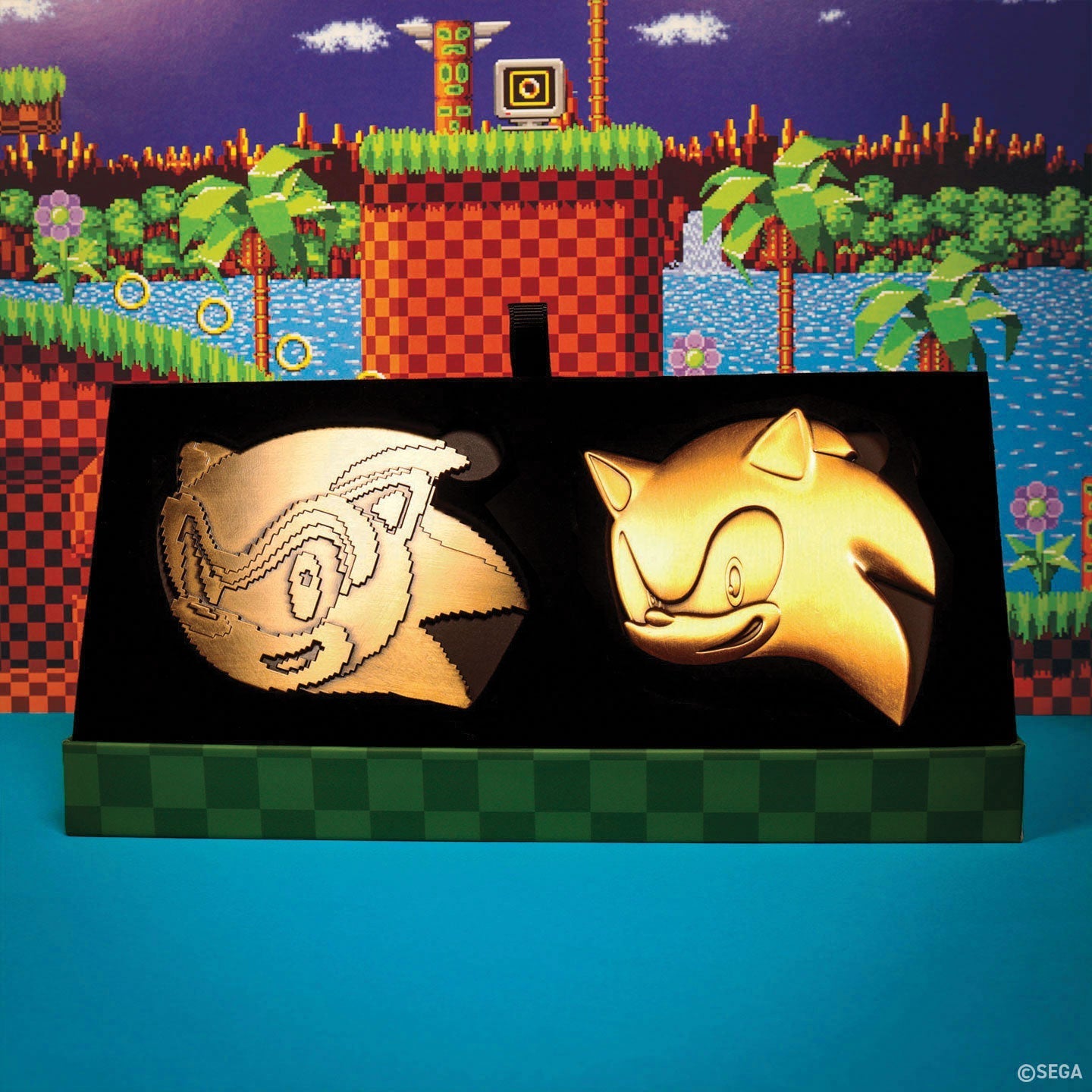 Sonic the Hedgehog – 35th Anniversary Limited Edition Then & Now Medallion Set