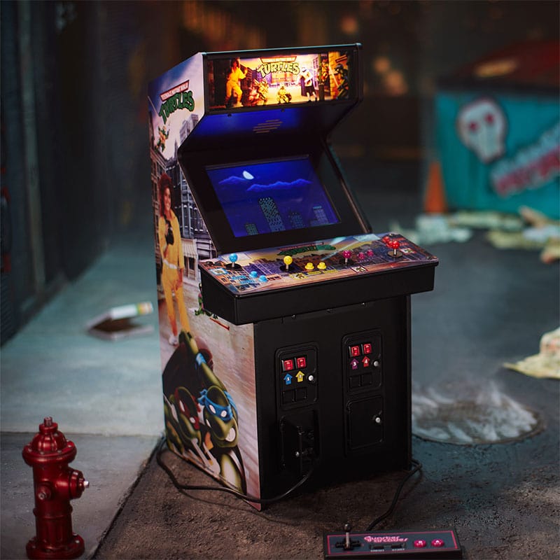Teenage Mutant Ninja Turtles Quarter Size Arcade Cabinet (Exclusive Signed Collector's Edition)