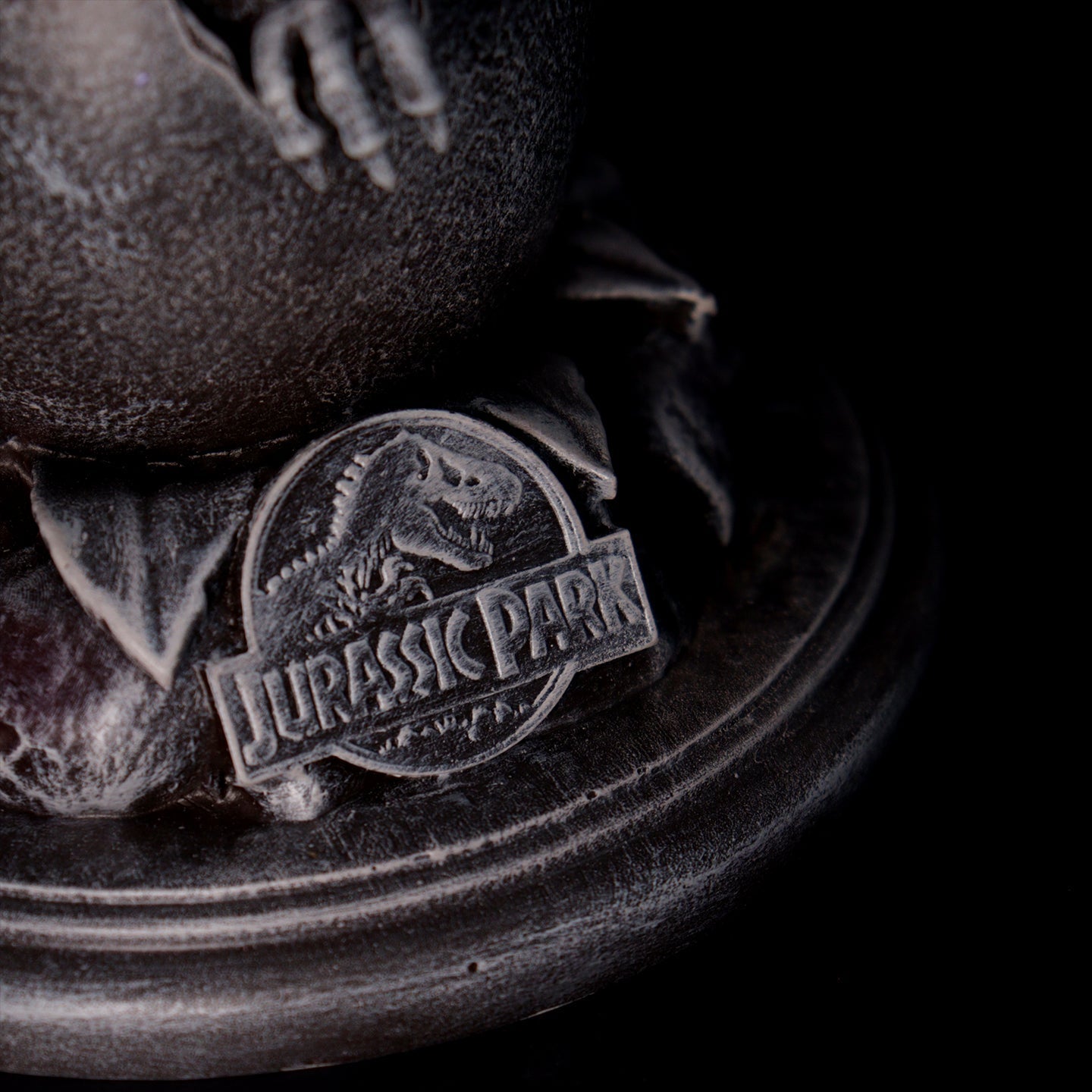 Réplique collector Jurassic Park - 30e anniversaire Egg & John Hammond Cane SetRRéplique collector Jurassic Park - 30e anniversaire Egg & John Hammond Cane SetéRéplique collector Jurassic Park - 30e anniversaire Egg & John Hammond Cane SetpRéplique collector Jurassic Park - 30e anniversaire Egg & John Hammond Cane SetlRéplique collector Jurassic Park - 30e anniversaire Egg & John Hammond Cane SetiRéplique collector Jurassic Park - 30e anniversaire Egg & John Hammond Cane SetqRéplique collector Jurassic Park