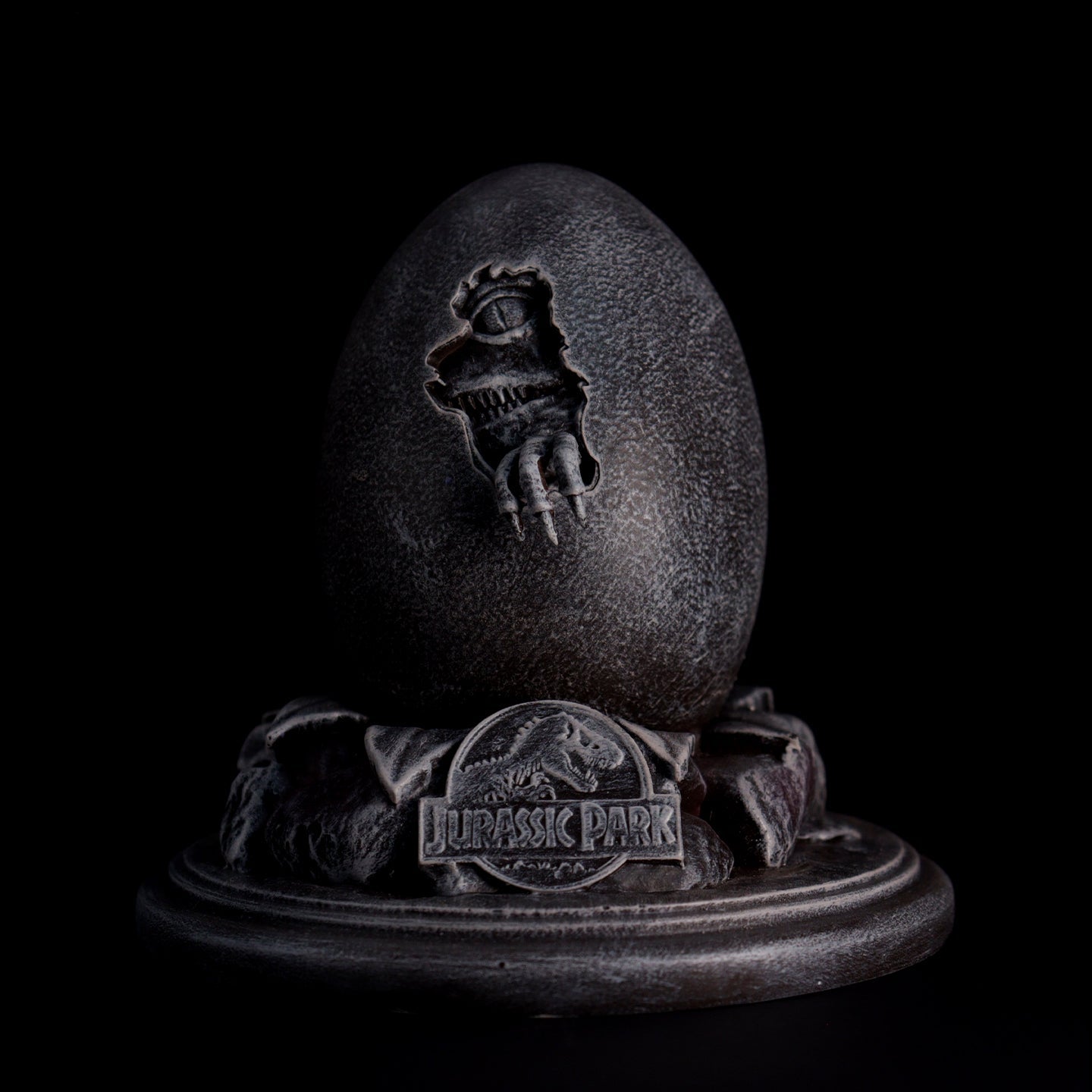 Réplique collector Jurassic Park - 30e anniversaire Egg & John Hammond Cane SetRRéplique collector Jurassic Park - 30e anniversaire Egg & John Hammond Cane SetéRéplique collector Jurassic Park - 30e anniversaire Egg & John Hammond Cane SetpRéplique collector Jurassic Park - 30e anniversaire Egg & John Hammond Cane SetlRéplique collector Jurassic Park - 30e anniversaire Egg & John Hammond Cane SetiRéplique collector Jurassic Park - 30e anniversaire Egg & John Hammond Cane SetqRéplique collector Jurassic Park