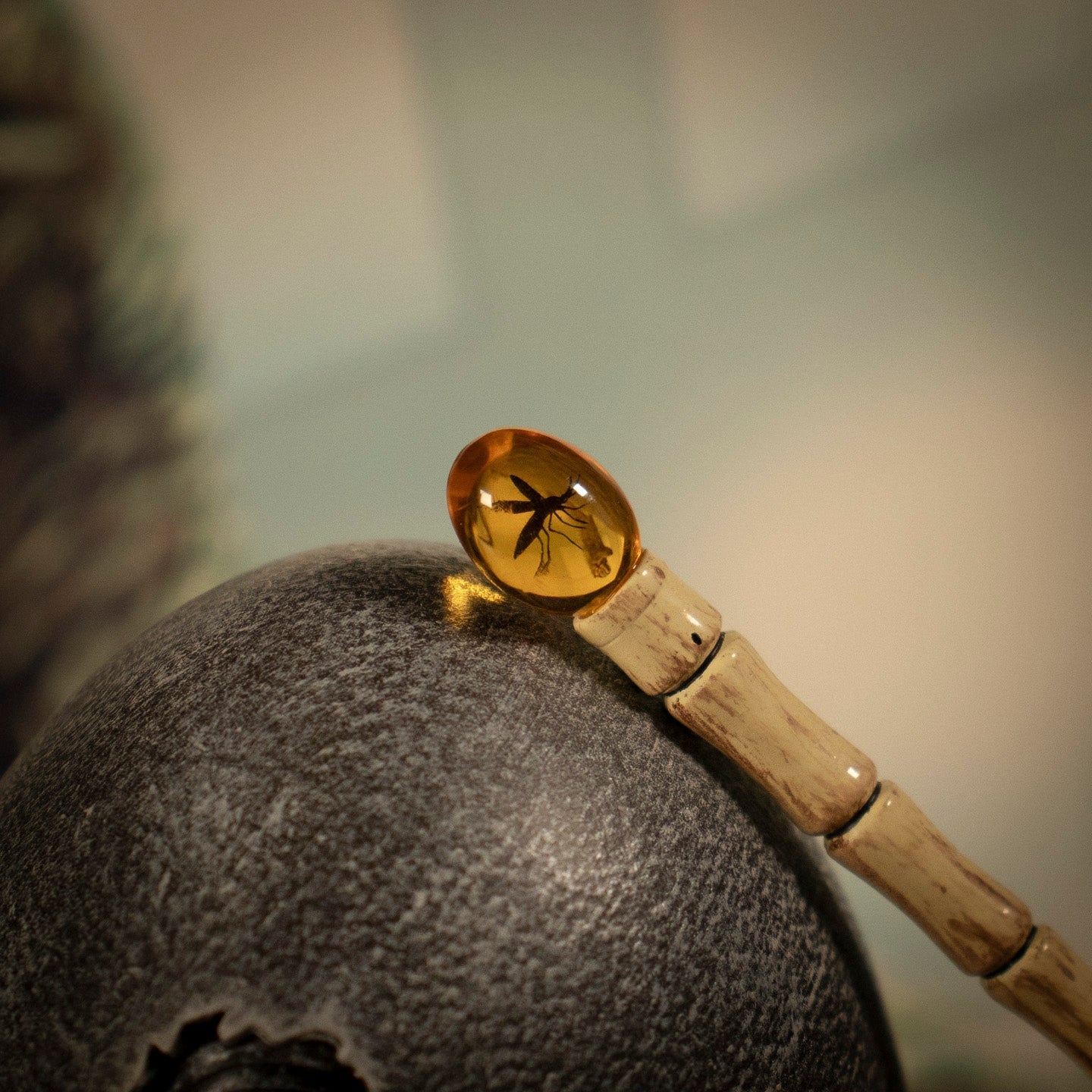 Réplique collector Jurassic Park - 30e anniversaire Egg & John Hammond Cane SetRRéplique collector Jurassic Park - 30e anniversaire Egg & John Hammond Cane SetéRéplique collector Jurassic Park - 30e anniversaire Egg & John Hammond Cane SetpRéplique collector Jurassic Park - 30e anniversaire Egg & John Hammond Cane SetlRéplique collector Jurassic Park - 30e anniversaire Egg & John Hammond Cane SetiRéplique collector Jurassic Park - 30e anniversaire Egg & John Hammond Cane SetqRéplique collector Jurassic Park