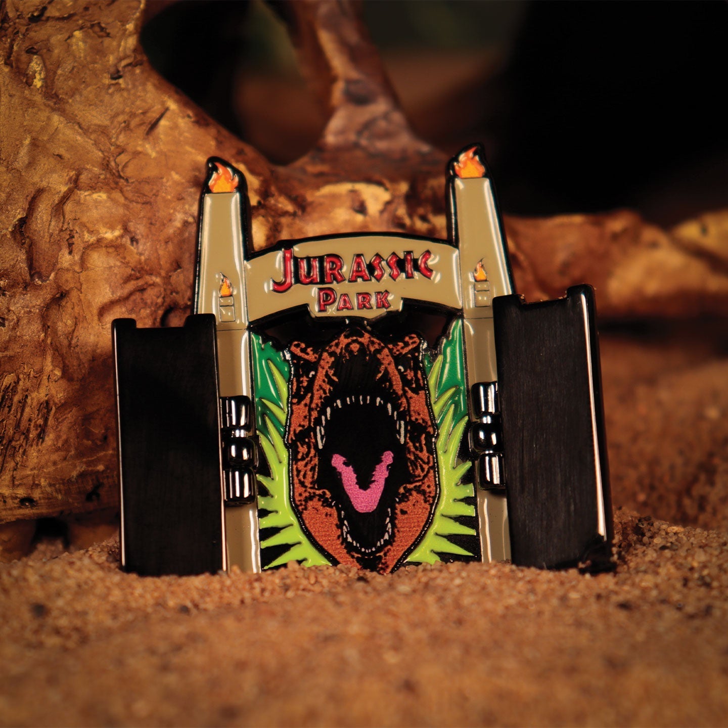 Pin's Jurassic Park - Gates Hinged