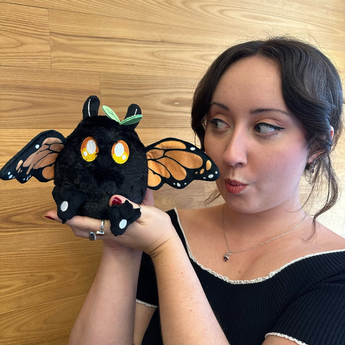 Plüsch Alter Egos Squishable – Monarch-Motte