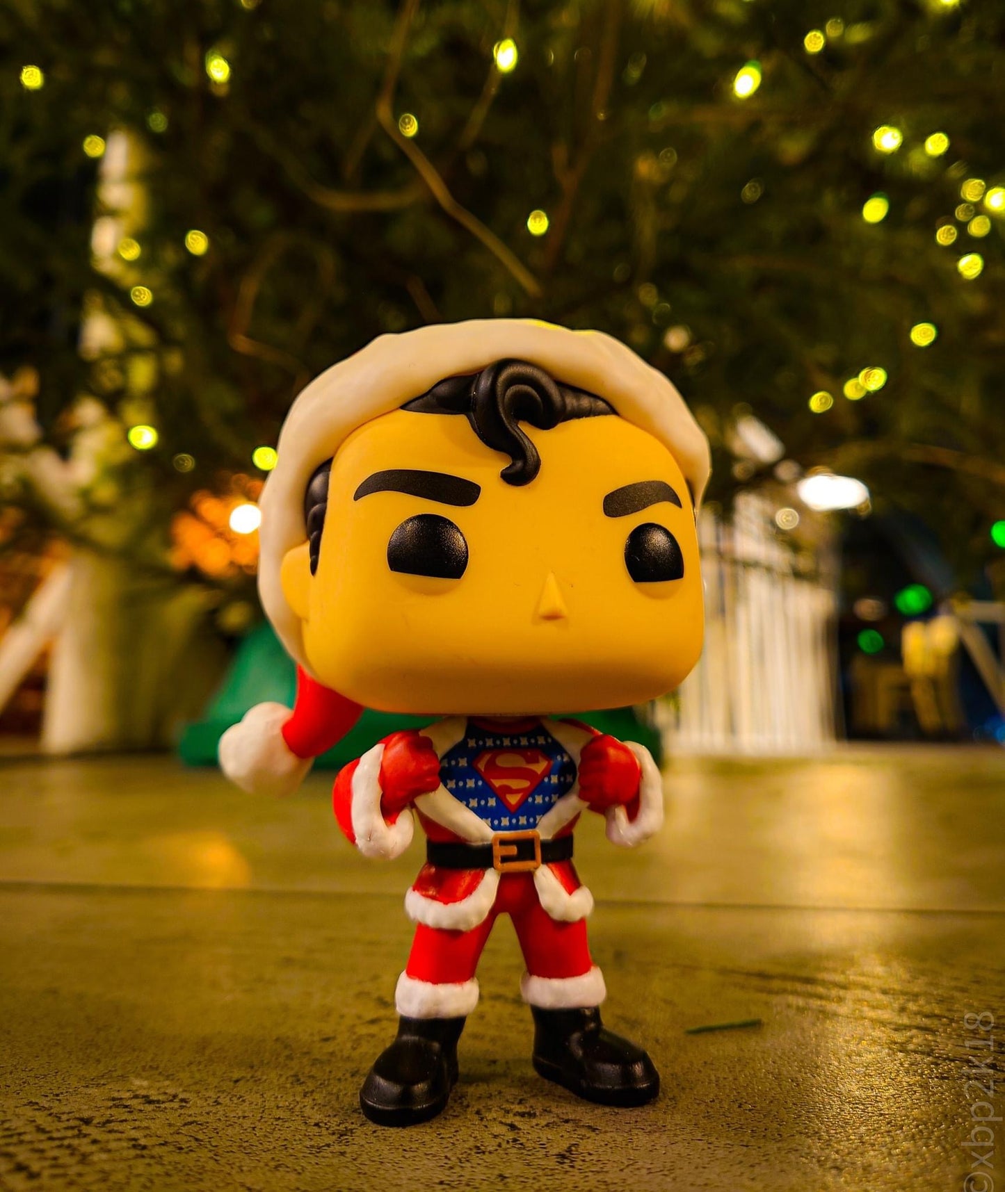 Σούπερμαν με χριστουγεννιάτικο πουλόβερ - διακοπές DC Comics