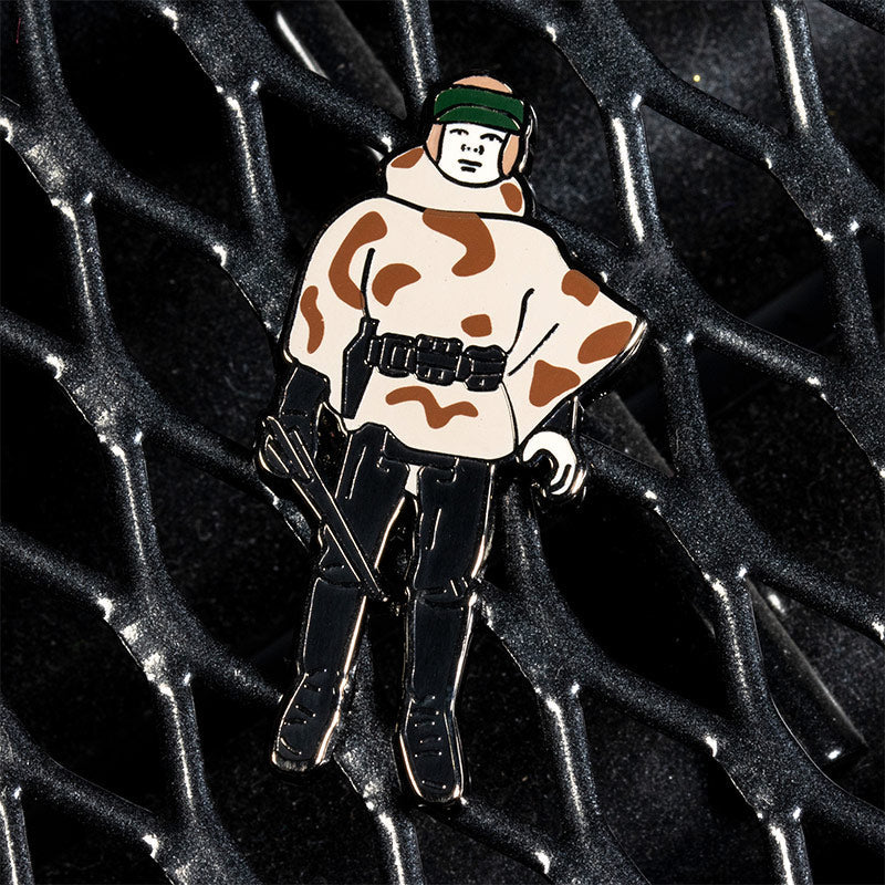 Pin's Star Wars Set 1.41 – Paploo and Luke Skywalker (in Battle Poncho)
