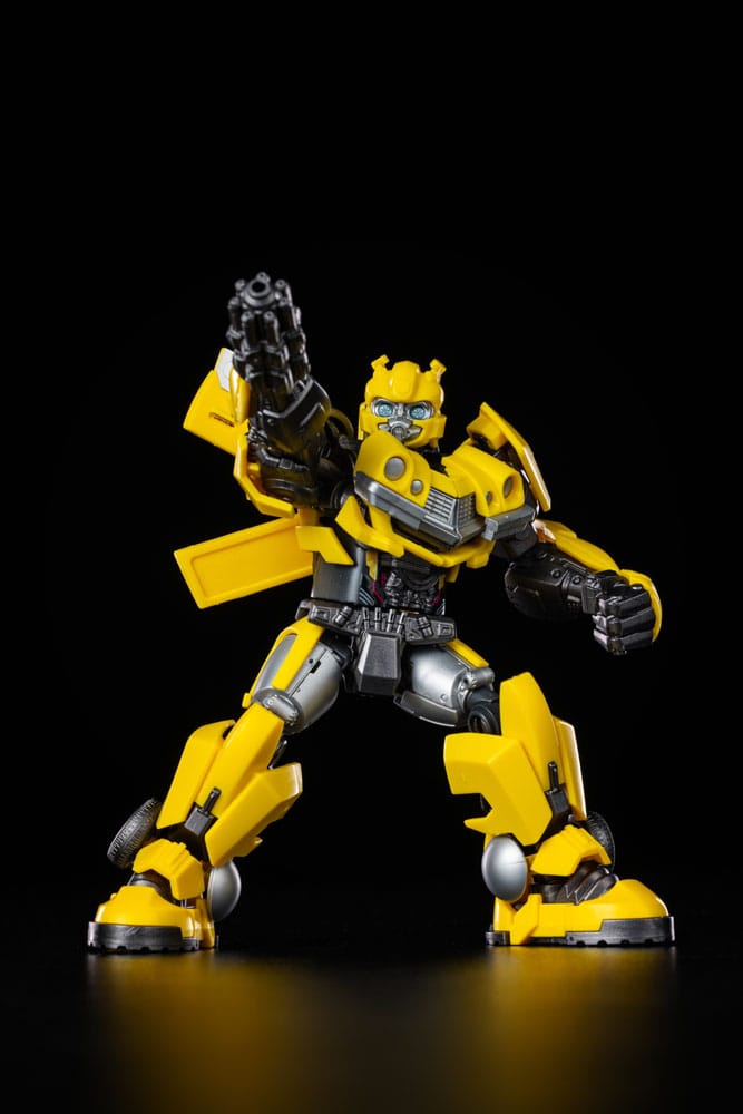 Transformers Classic Class - Bumblebee 02