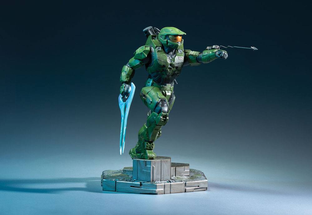 Master Chief &amp; Grappleshot Statuette - PRE-ORDER*